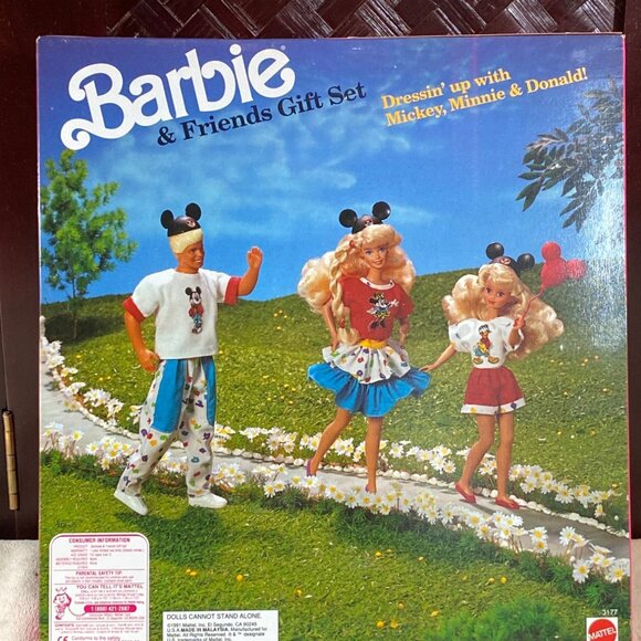 Barbie Friends Skipper Ken Gift Set Mattel 3177 Dressin Up Mickey Minnie Donald - Picture 12 of 12